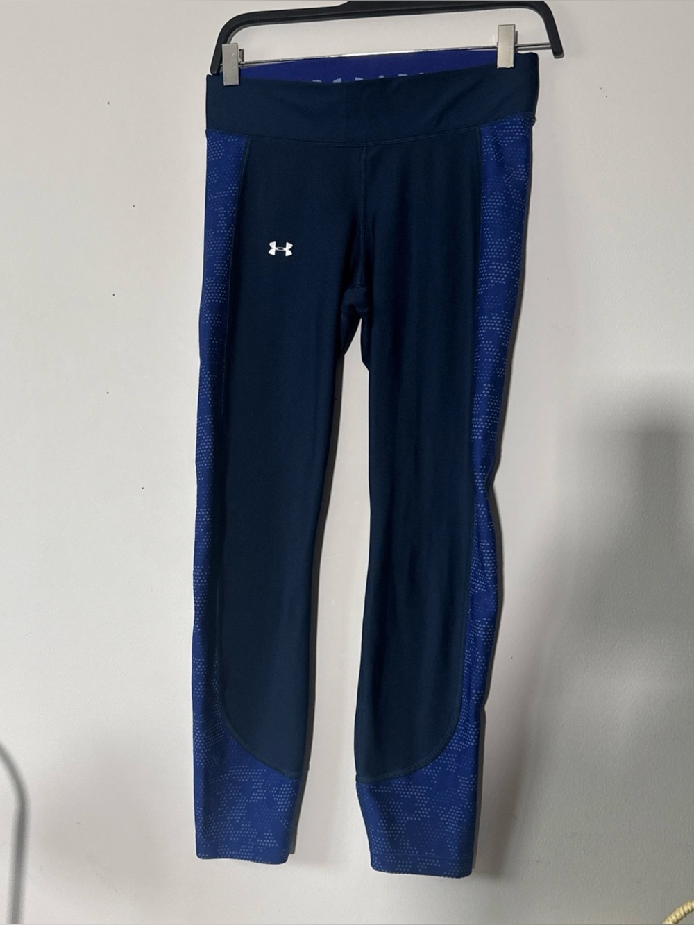 Under Armour Compression Navy and Royal Blue Women's Performance Leggings Medium